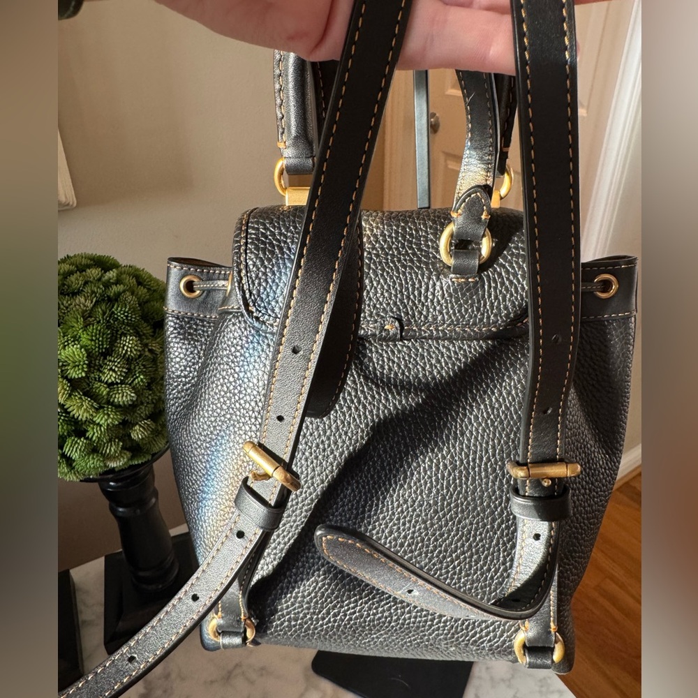 Coach - Riya Backpack 21 Pebbled Leather 2023 - LIKE NEW Rogue Luggage Handle - Picture 3 of 14